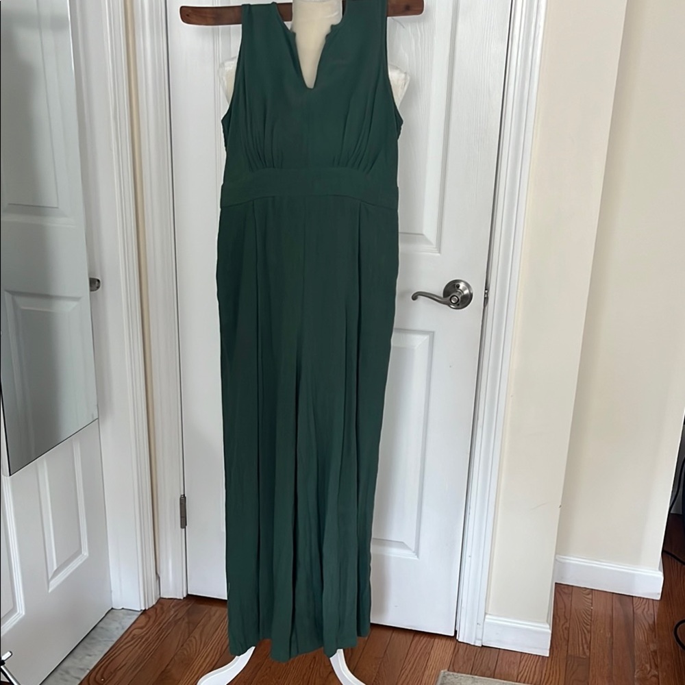 Elegant Green Sleeveless Maxi Dress